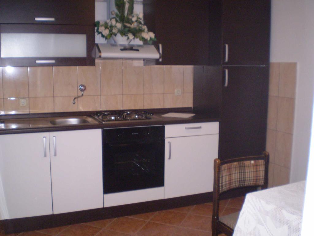 Apartments Nikola 푸치스차 외부 사진
